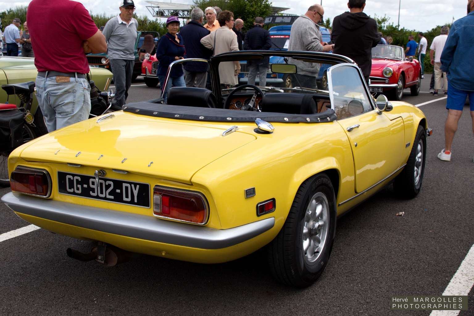 Lotus Elan Spider-02.jpg